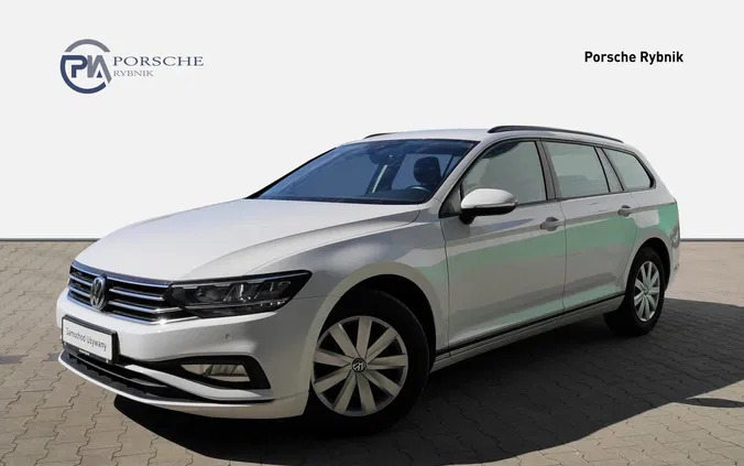 śląskie Volkswagen Passat cena 82900 przebieg: 151731, rok produkcji 2020 z Rybnik